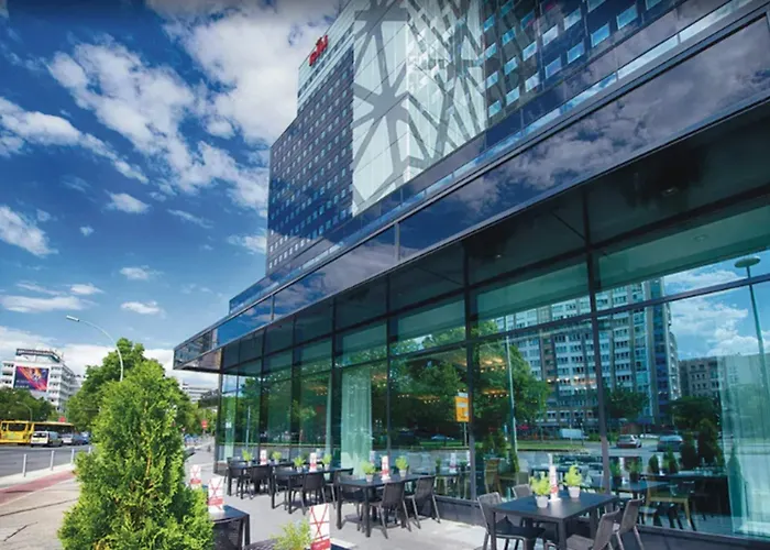 فندق Riu Plaza 4*