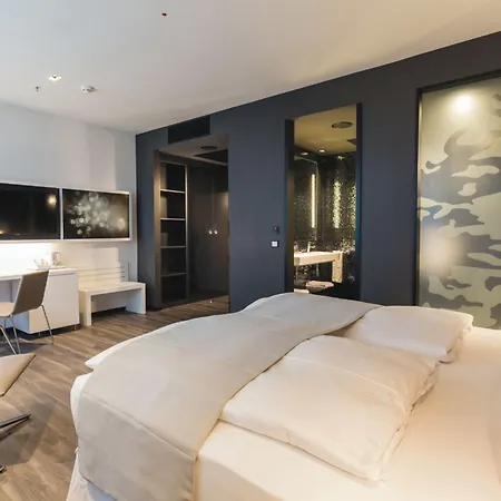 Ξενοδοχείο Riu Plaza