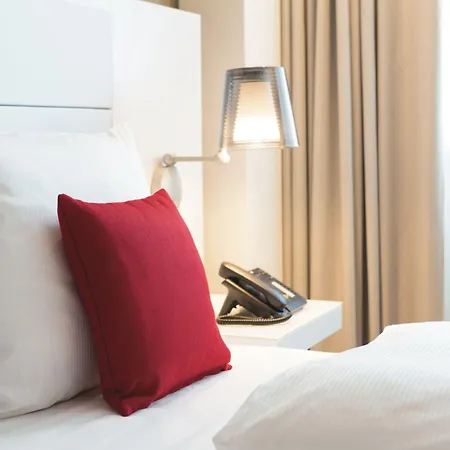 Ξενοδοχείο Riu Plaza 4*