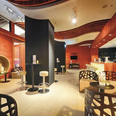 Ξενοδοχείο Riu Plaza 4*