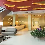 מלון Riu Plaza 4*