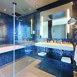 Riu Plaza מלון 4*