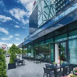 Riu Plaza Hotel
