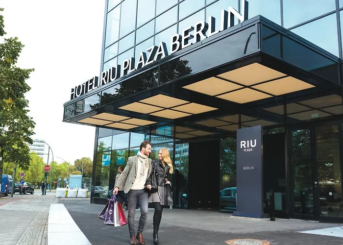 Riu Plaza ホテル 4*