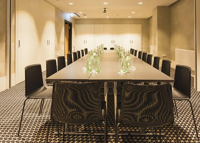 ホテル Riu Plaza 4*